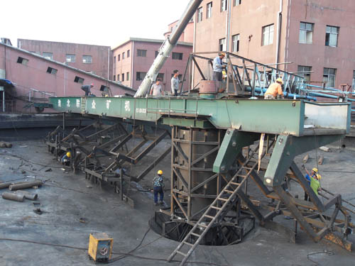 周邊傳動濃縮機